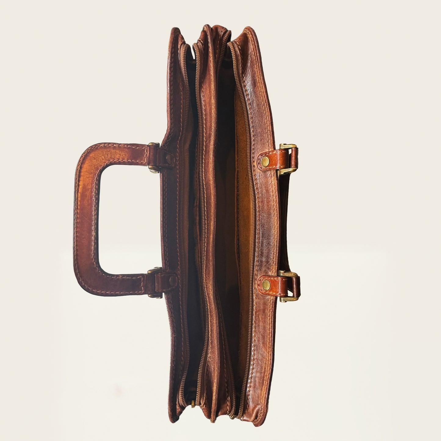 The Bridge brieventas bruin leer