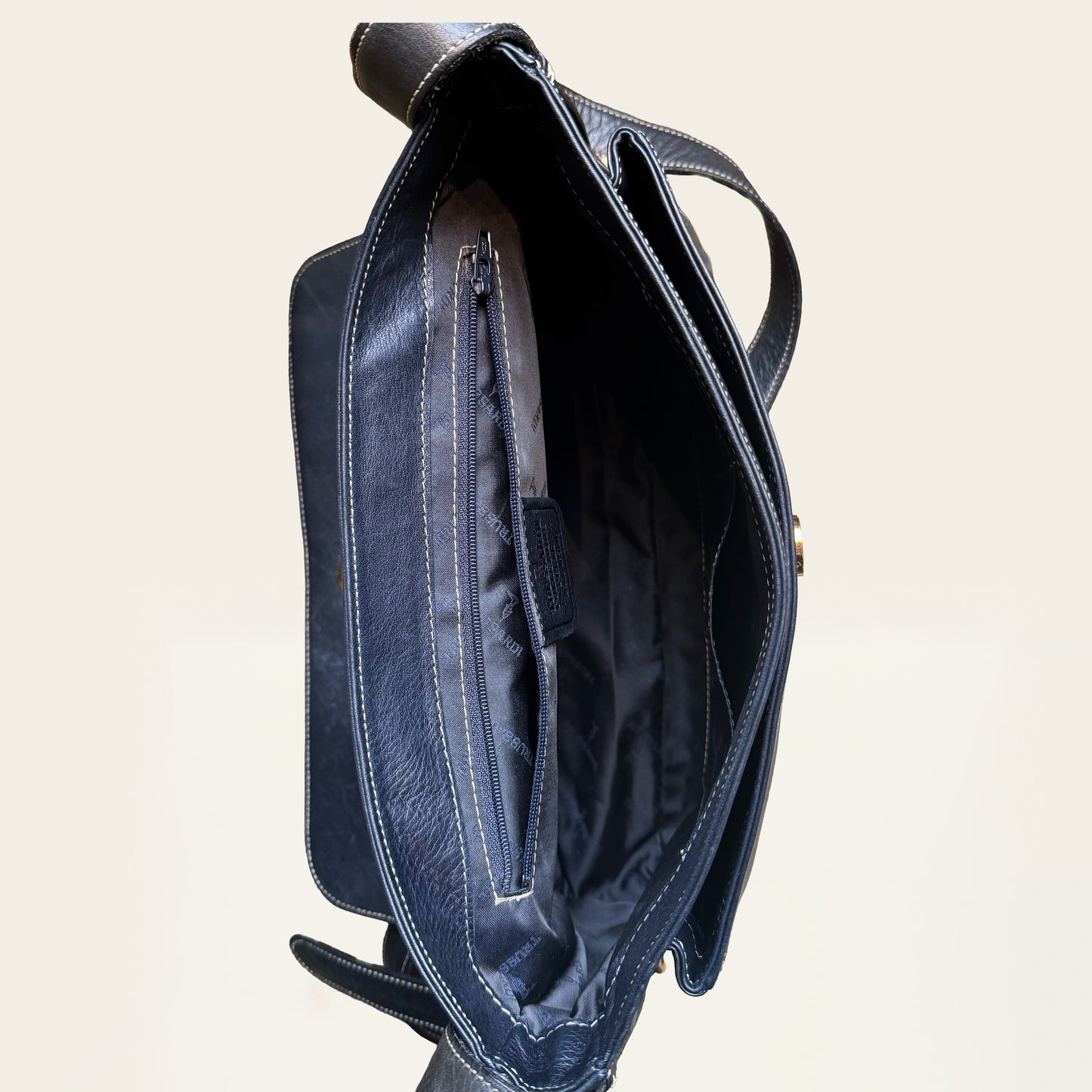 Trussardi vintage  schoudertas zwart leer