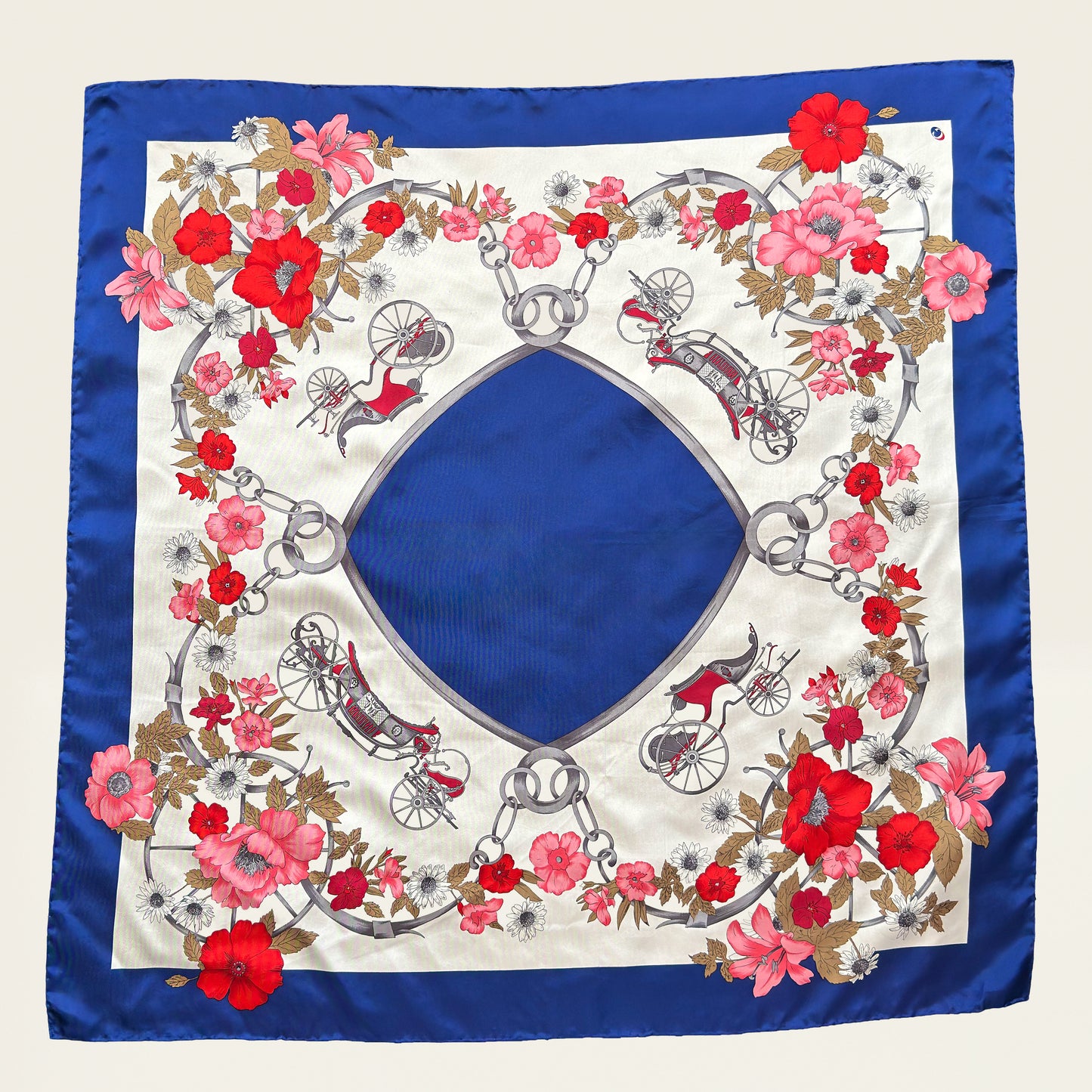 Vintage zijden sjaal met florale motieven